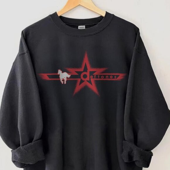 Vintage Y2K Deftones White Pony Giant Tour Concert Sweatshirt, Deftones Sweater - Picture 2 of 4
